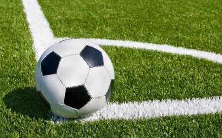 Sepakbola: Hiburan Rakyat yang Mulai Menurun Nilainya
