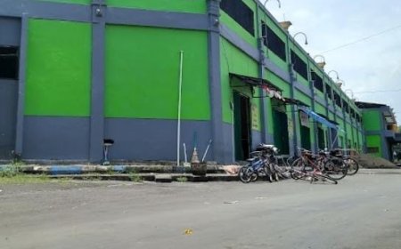 Sewa Kios Stadion Pogar Bangil  Pasuruan Tunggu Perda