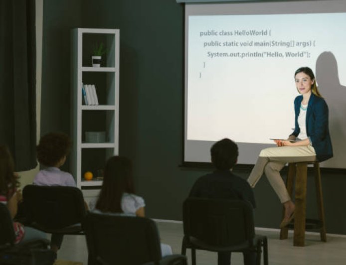 Pengertian Teknologi Digital dan Manfaatnya dalam Dunia Pendidikan