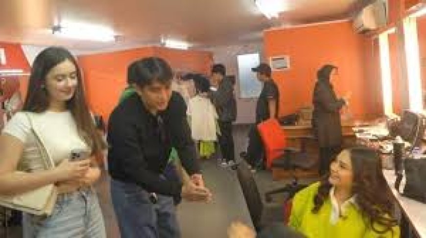 Vika Pacar Baru Billy Disorot Dewi Perssik, Tak Kalah Cantik dari Ayu Ting Ting