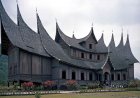 Apa Saja Keunikan dan Ciri Khas Rumah Adat Minangkabau?