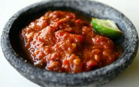 Why Indonesian Food Uses Sambal? Have You Ever Tried Eating Sambal?